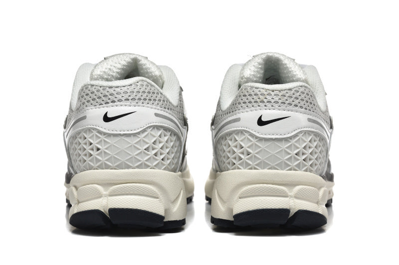 Air Zoom Vomero 5 'Summit White Metallic Silver'